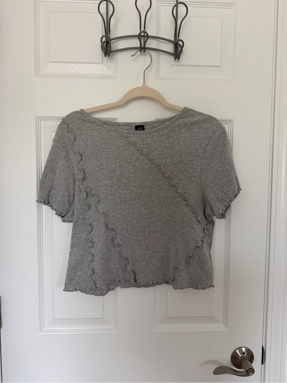 wild fable Gray Ribbed Crop Top with Wavy Stitch